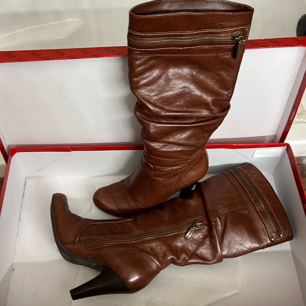 Guess GWPeter brown Leather slouch boots with zipper size 6